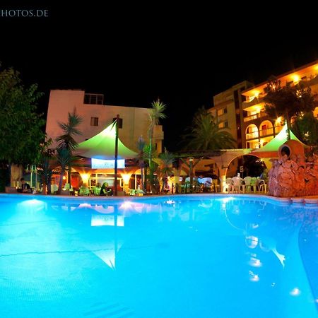 Mini Golf Apartments Canyamel  Esterno foto